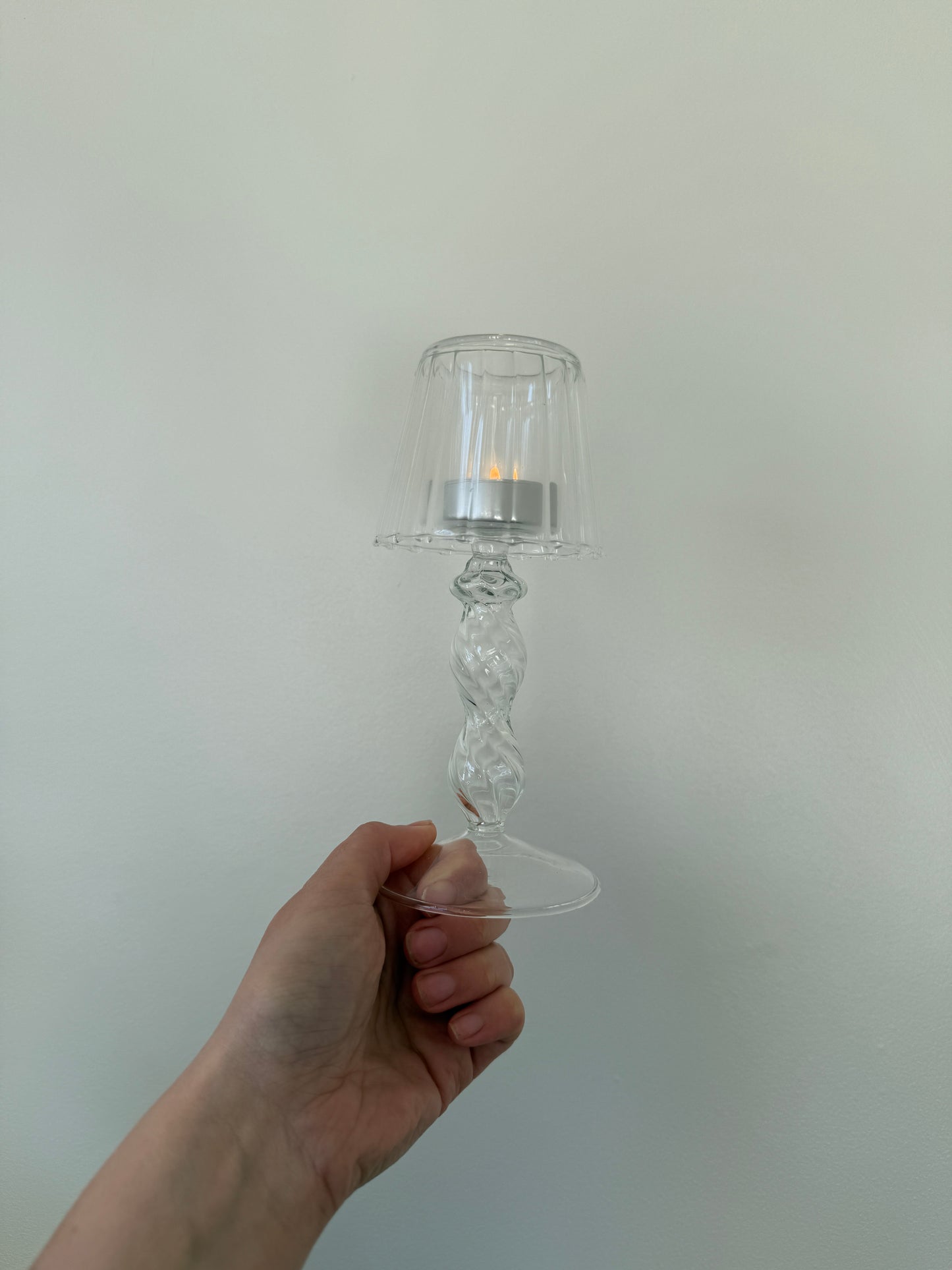 Tealight lamp