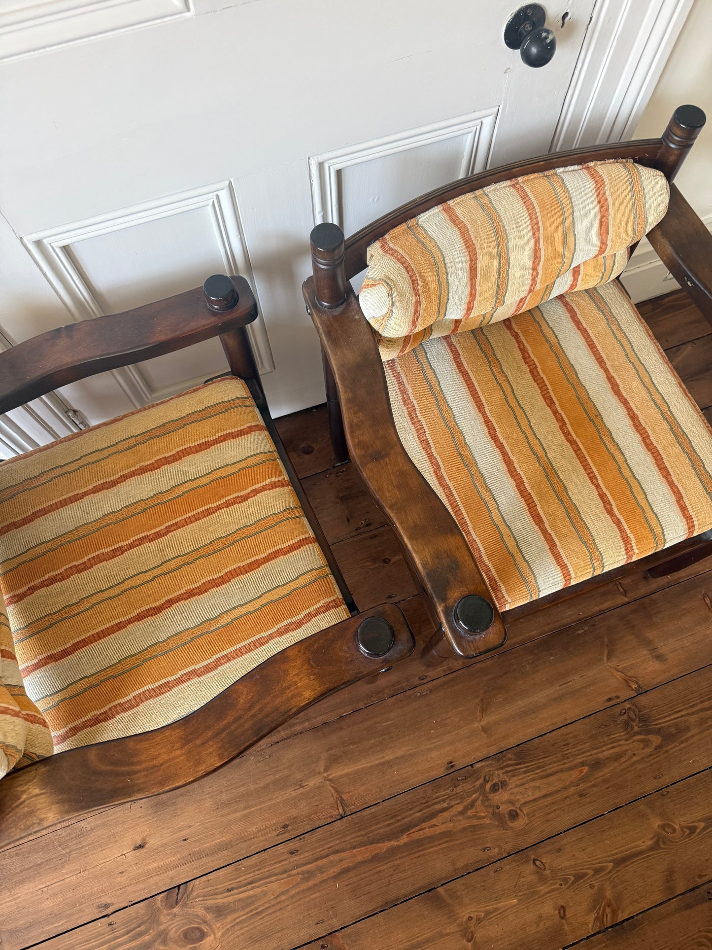 Set of 4 mid century turned wood carver chairs