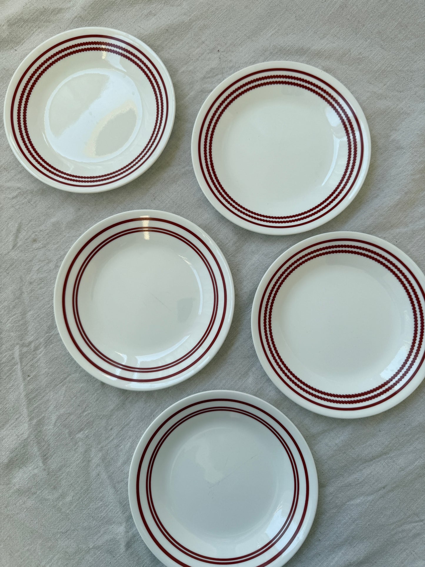 Red stripe side plates
