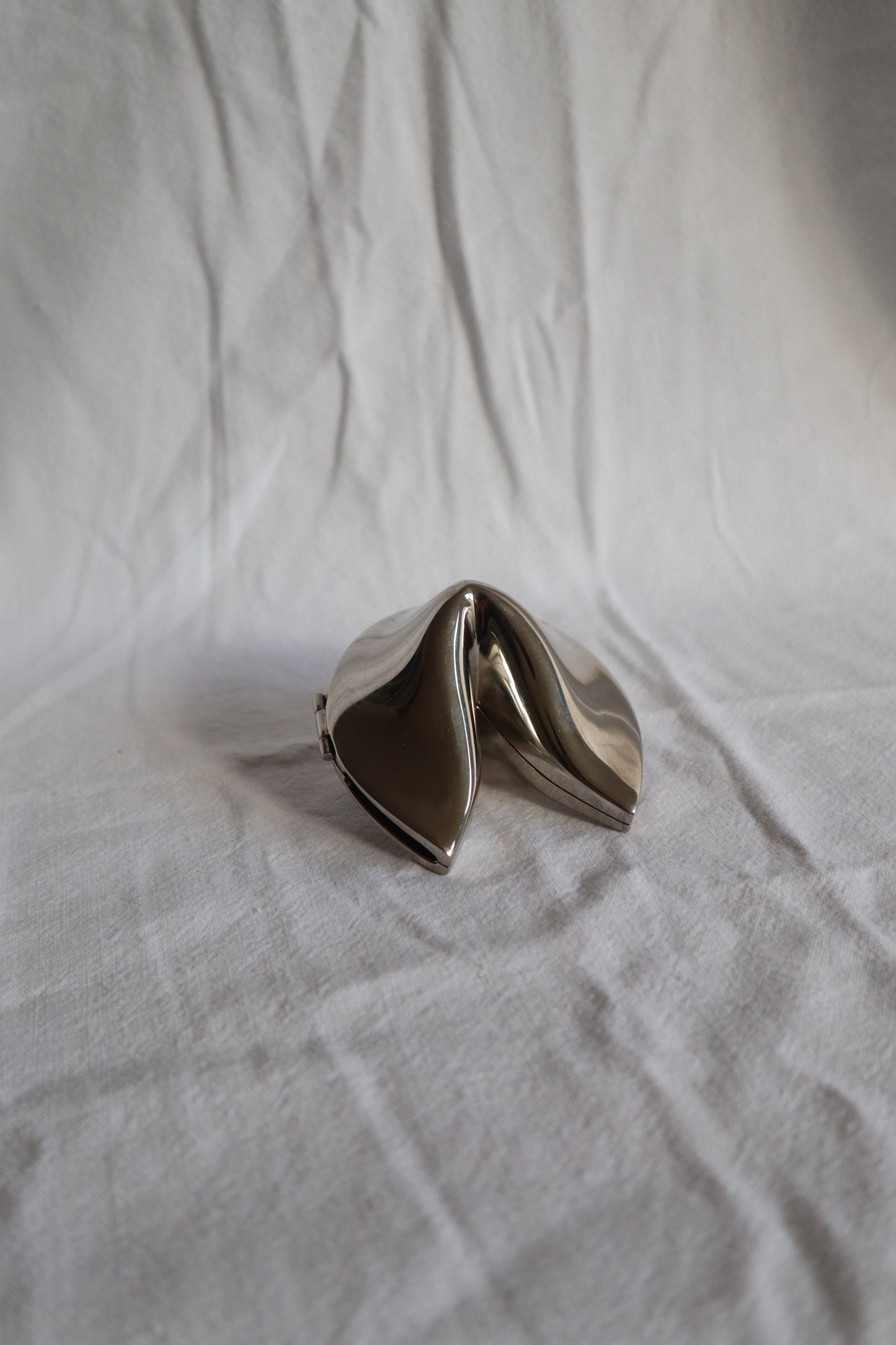 Silver plated vintage fortune cookie jewellery or pillbox