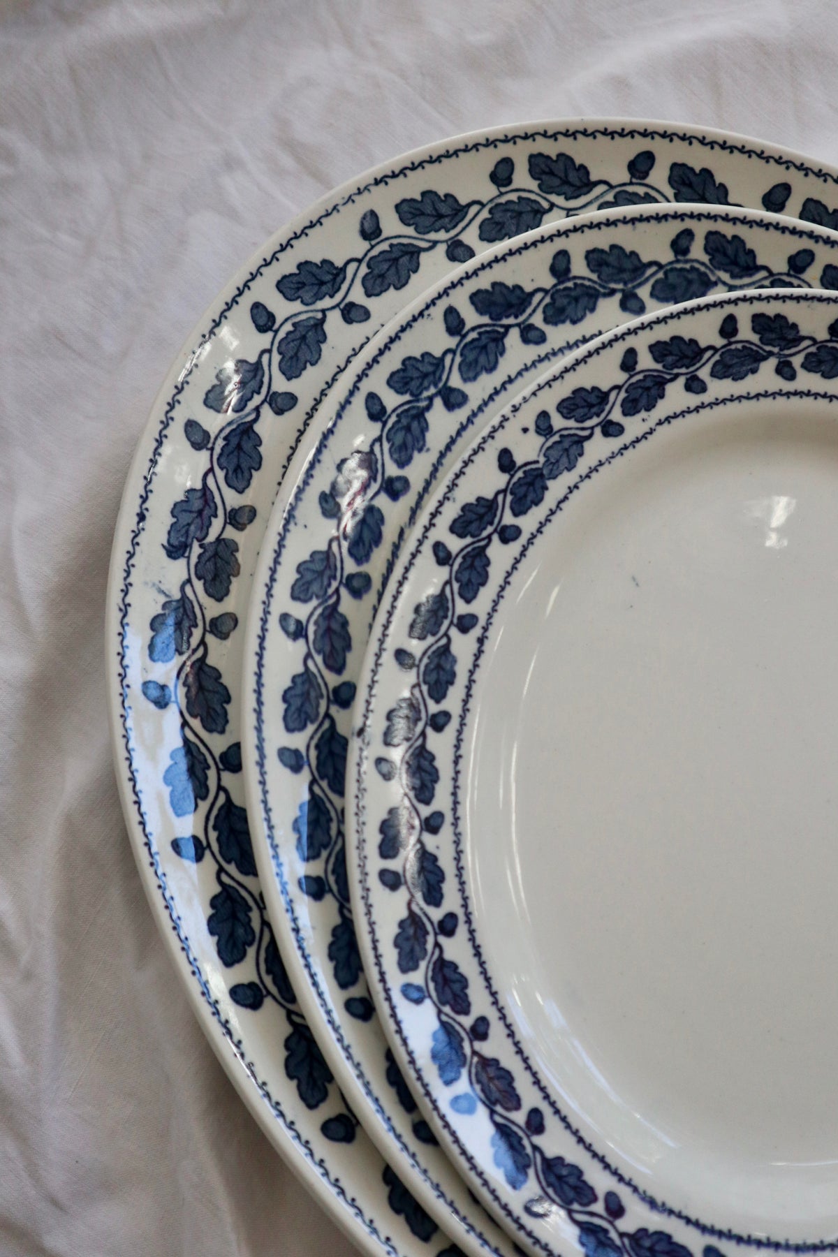 Set of three acorn design platters