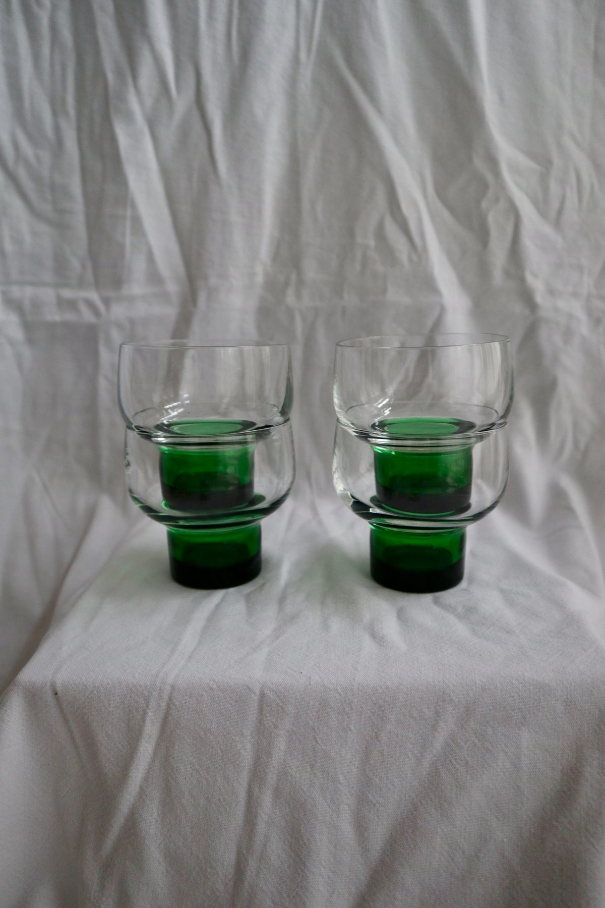 Set of 4 rare mid century French cocktail glasses