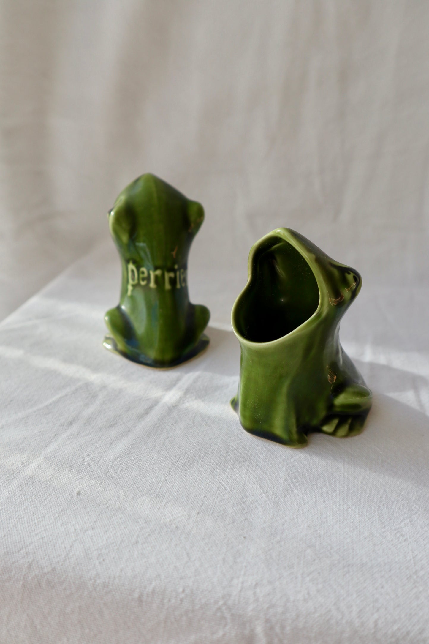 Perrier green ceramic frog matchstick or cocktail stick holder