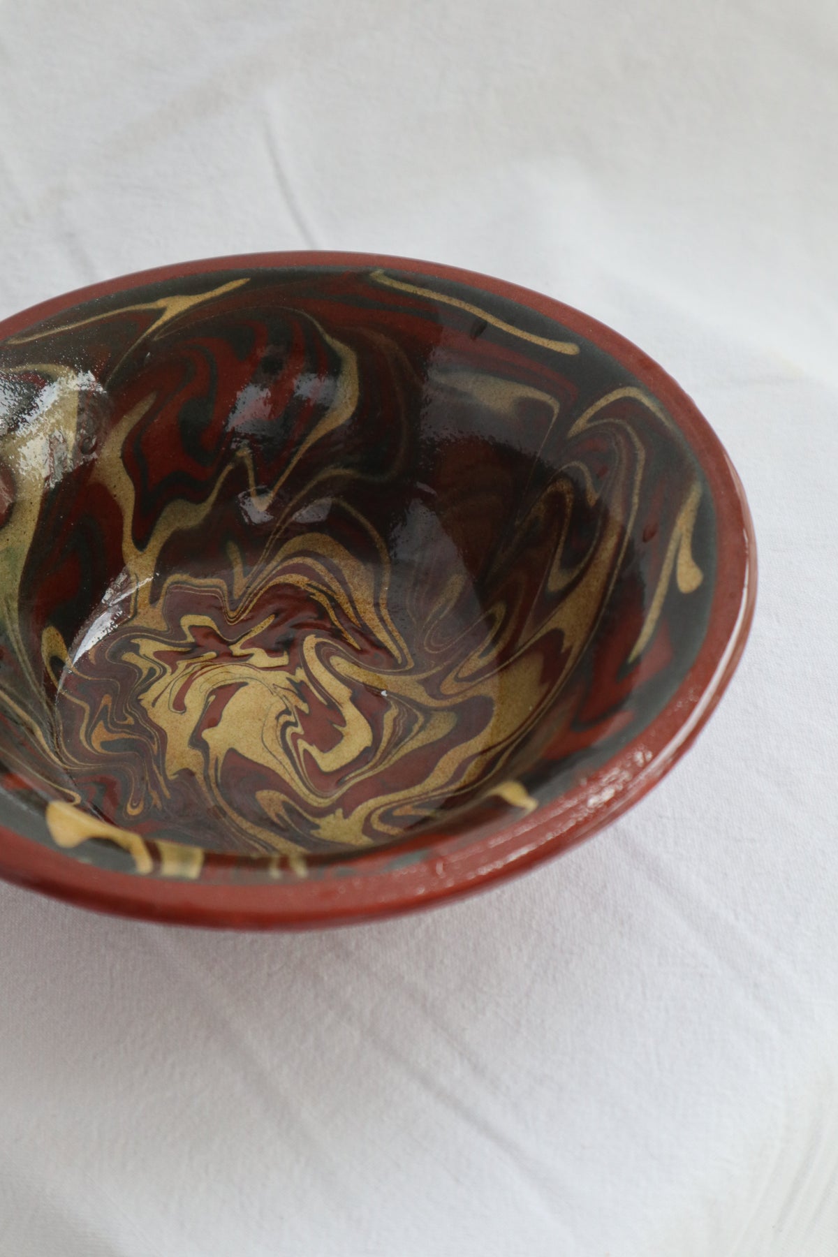Slipware ceramic mid-century bowl