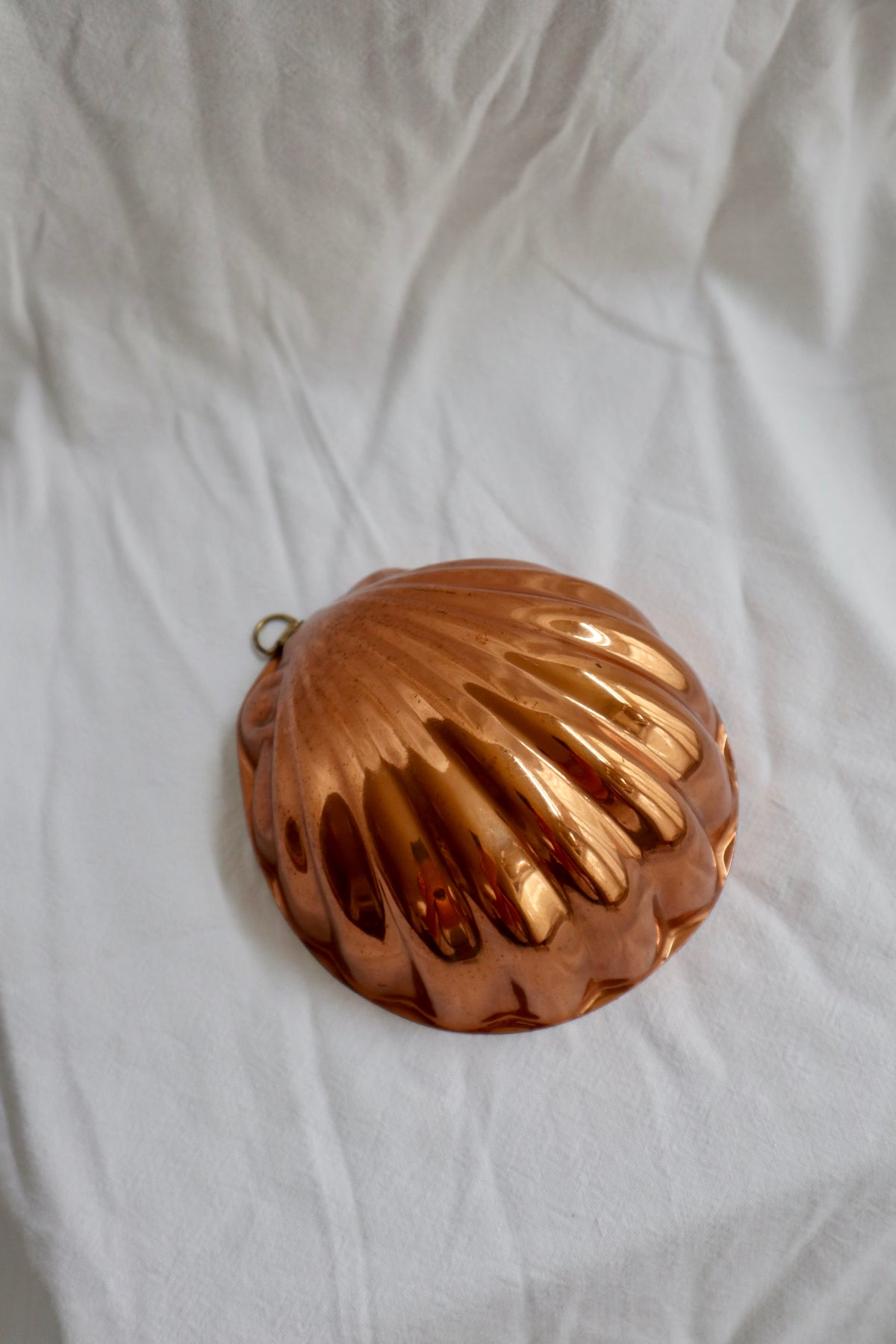 Vintage copper jelly mould, shell shaped