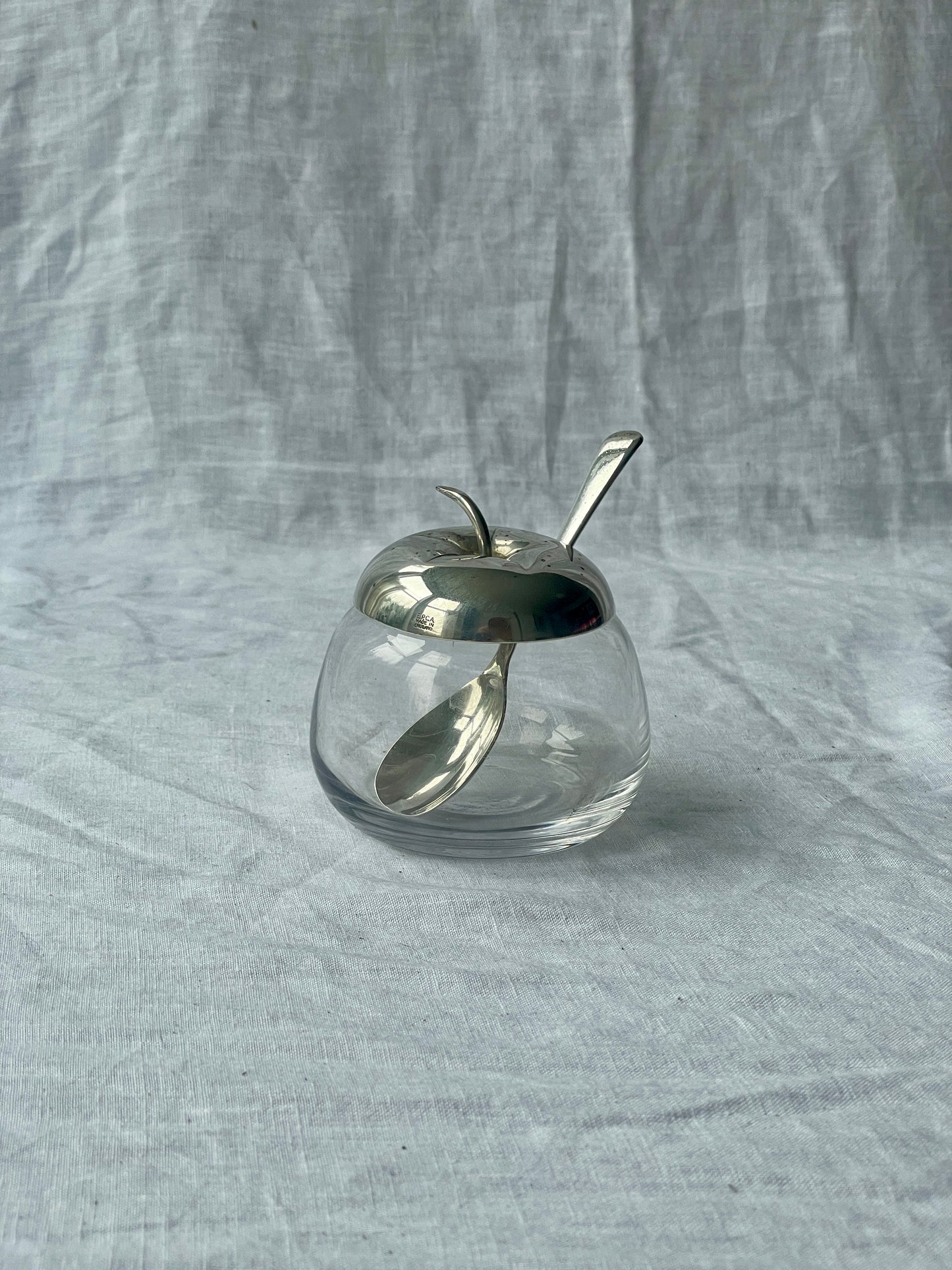 Silver plated apple pot