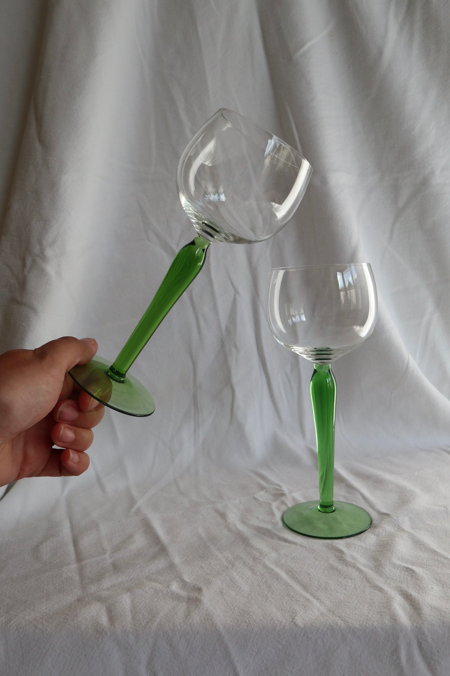 Set of 4 mid-century wine or cocktail glasses