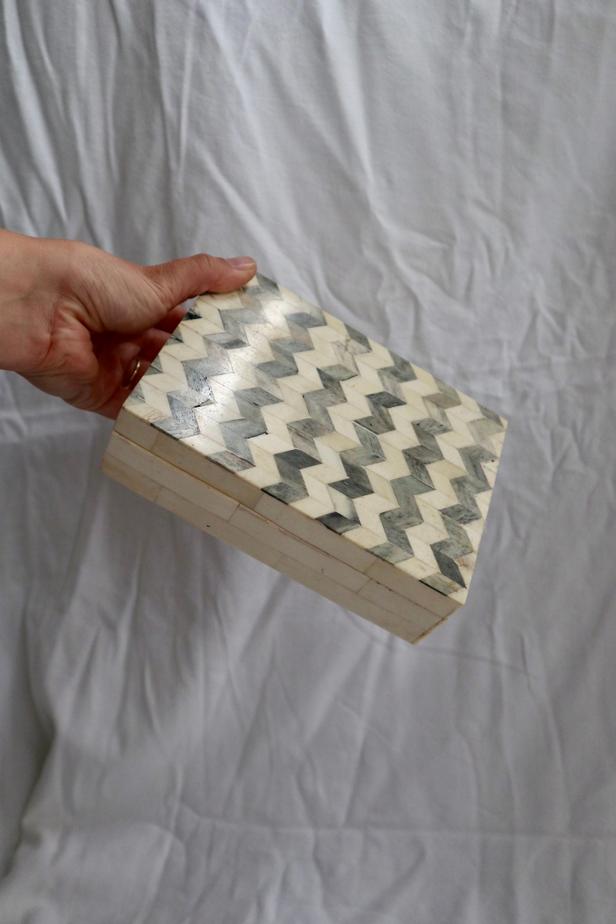Capiz shell contrast stripe jewellery box