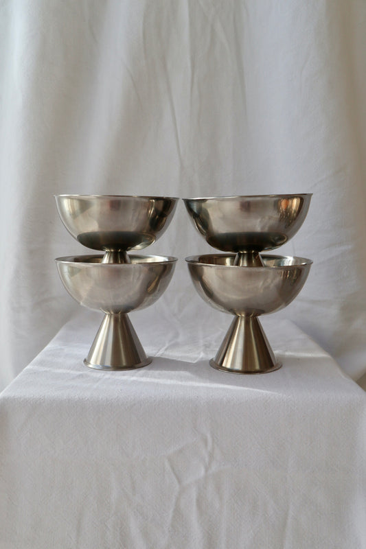 Set of 4 architectural stainless steel coupes