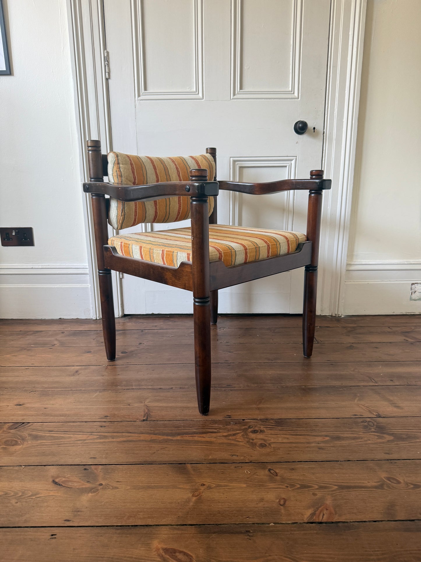 Set of 4 mid century turned wood carver chairs