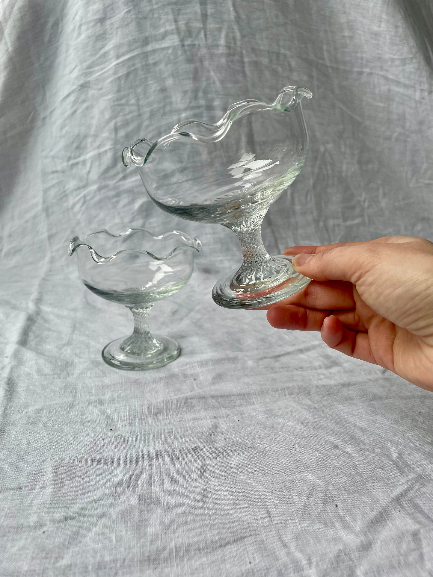 *SALE* Wavy rimmed dessert coupes