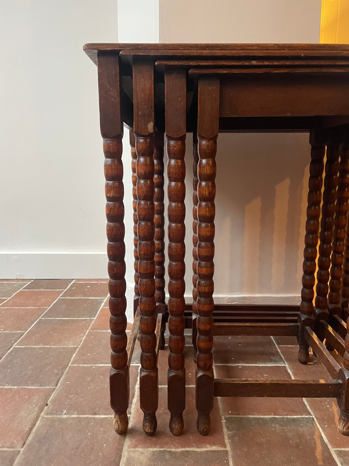 Nest of bobbin leg tables