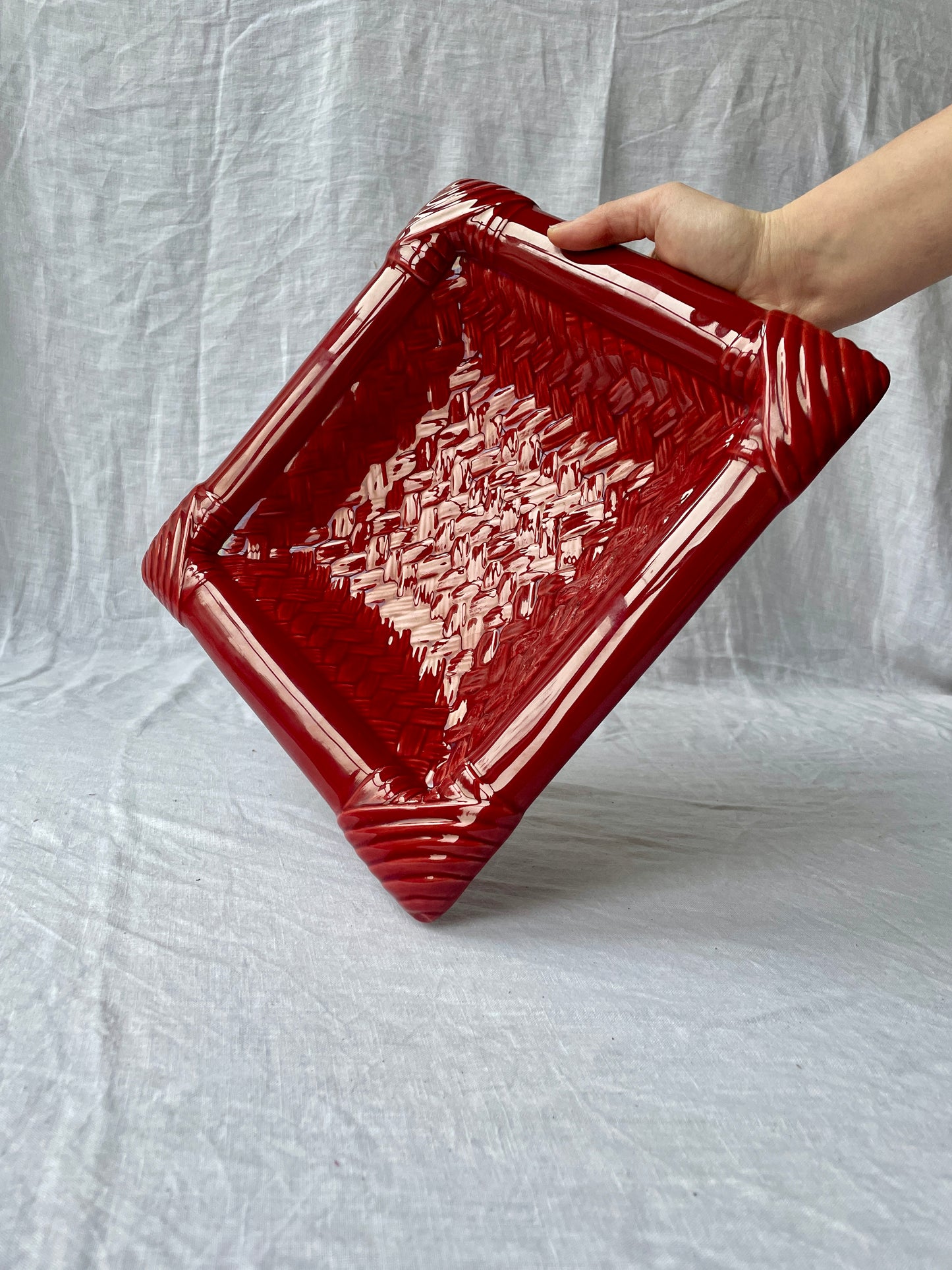 Red rattan effect platter