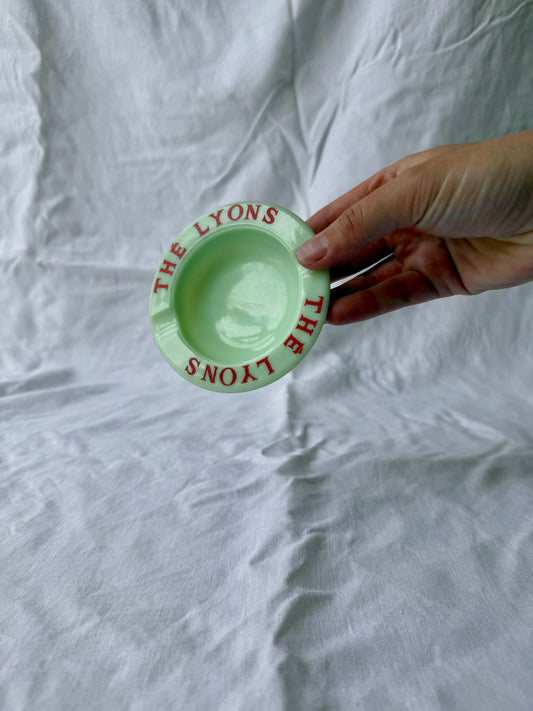 Thé Lyons Vintage French ashtray