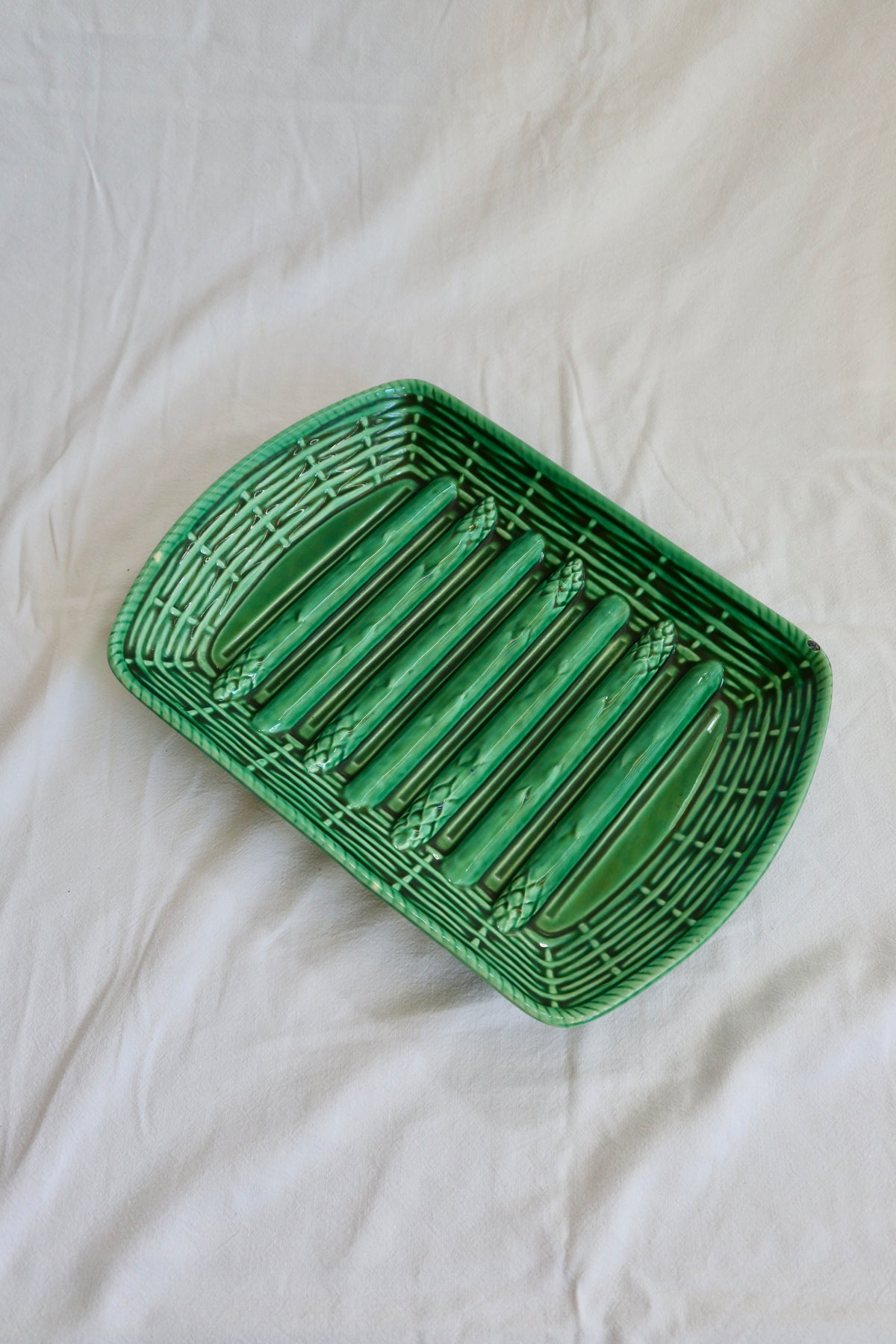 Majolica asparagus platter