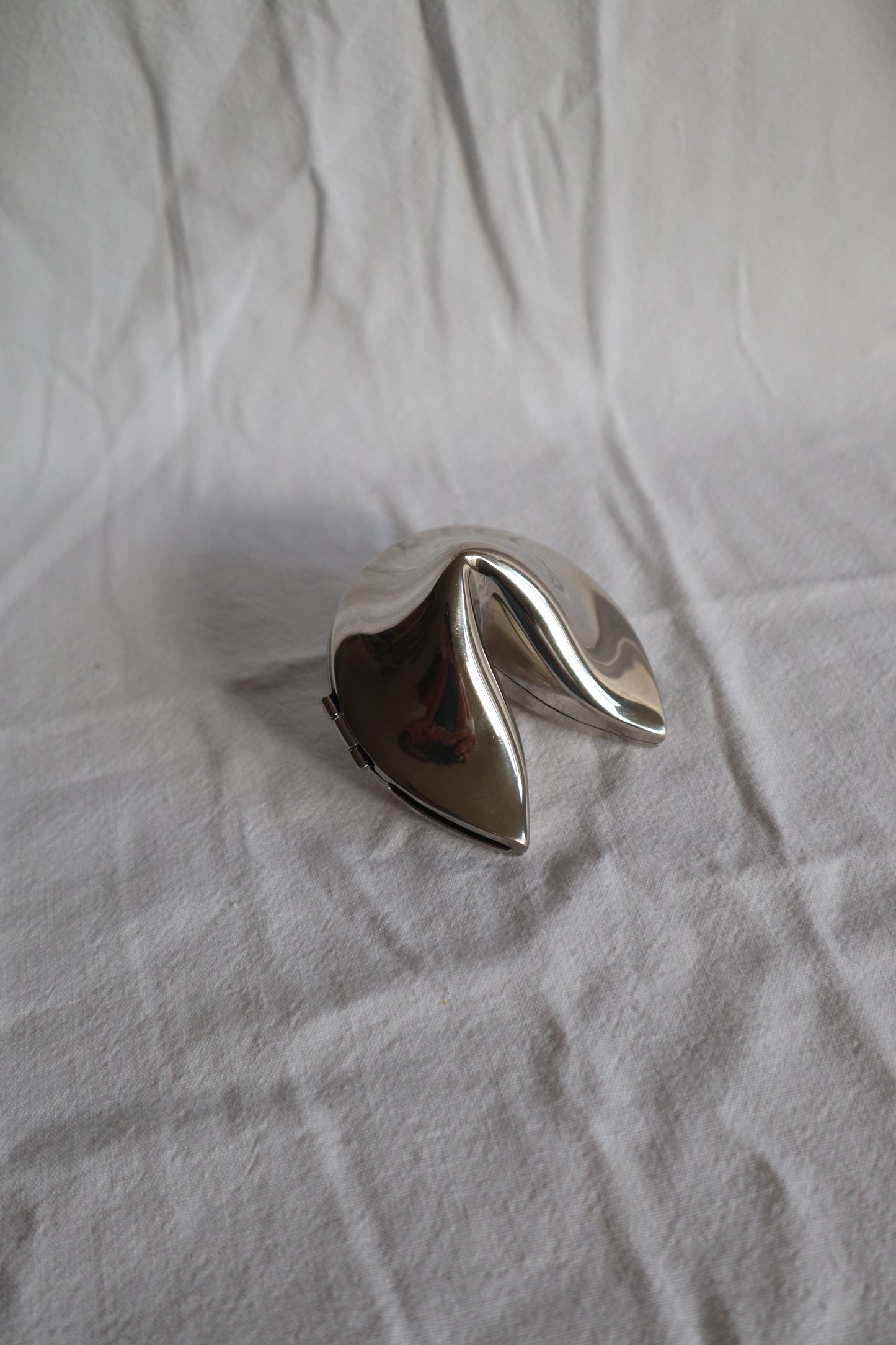 Silver plated vintage fortune cookie jewellery or pillbox