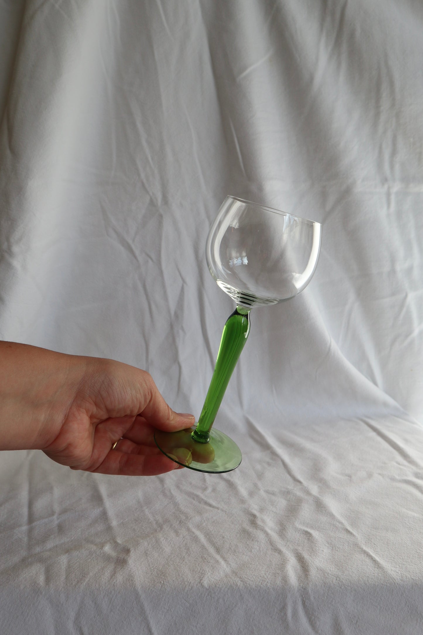 Set of 4 mid-century wine or cocktail glasses