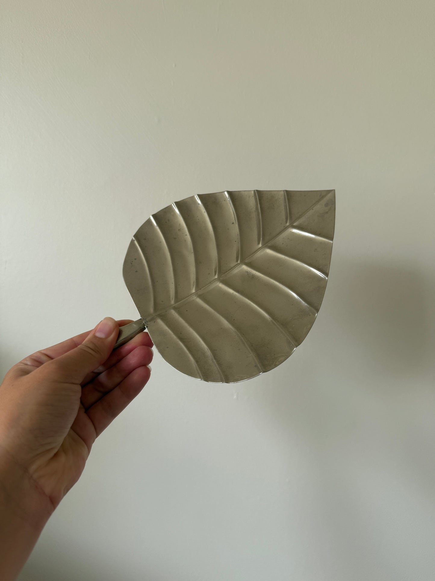 Leaf dish