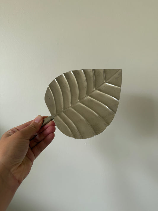 Leaf dish