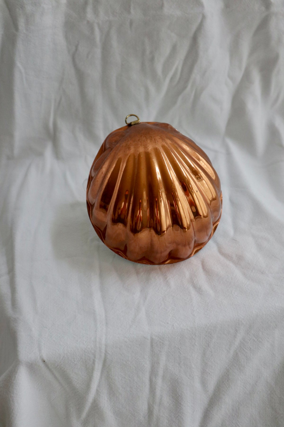 Vintage copper jelly mould, shell shaped