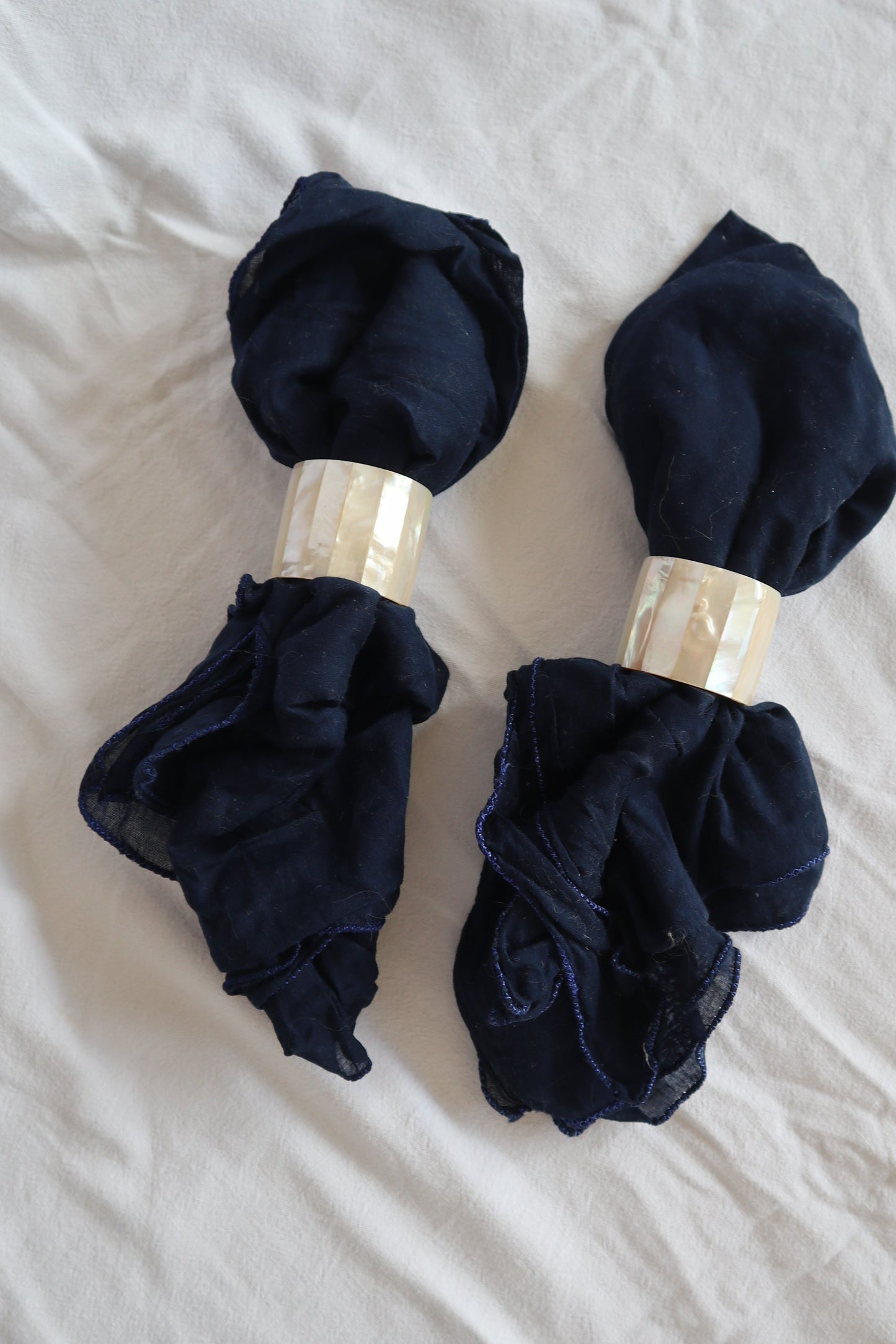 Set of 4 pearl napkin rings